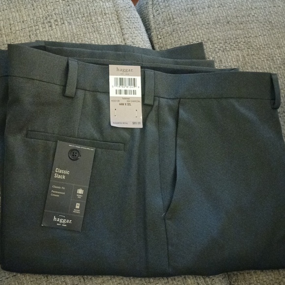 NWT Men's Flat Front Haggar Classic Slack 44x32L Charcoal Trouser Classic Fit - Picture 1 of 4